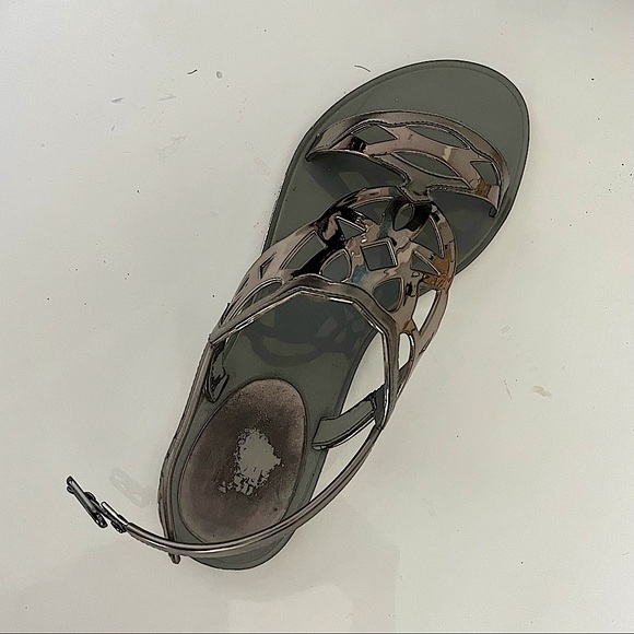 Stuart Weitzman Gelfisher Sandals in Metallic Graphite - Picture 7 of 16